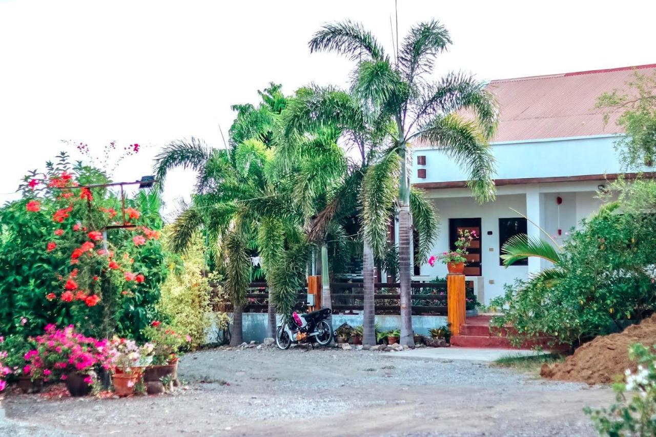Airport View Hotel Vigan Dış mekan fotoğraf