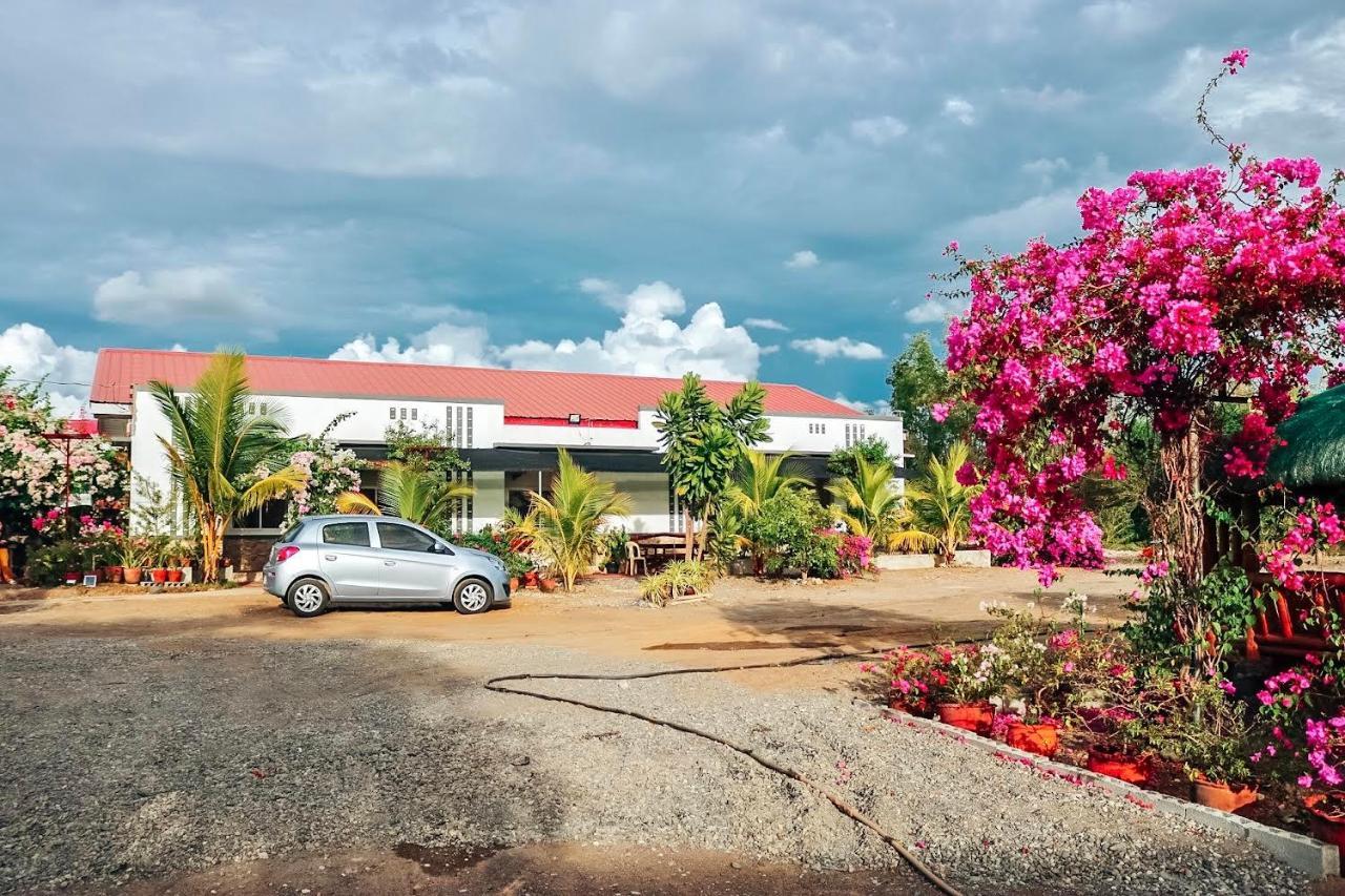 Airport View Hotel Vigan Dış mekan fotoğraf